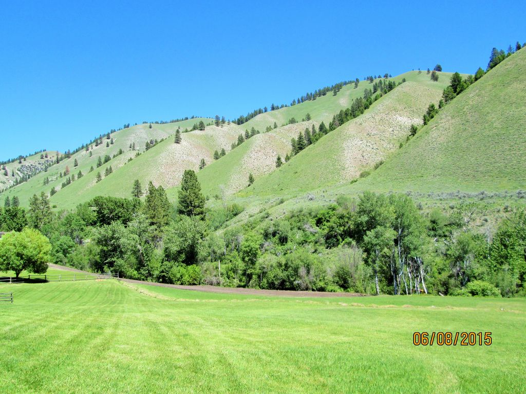 345 Tower Creek Rd, Carmen, ID 3 Bed, 1 Bath SingleFamily Home 27