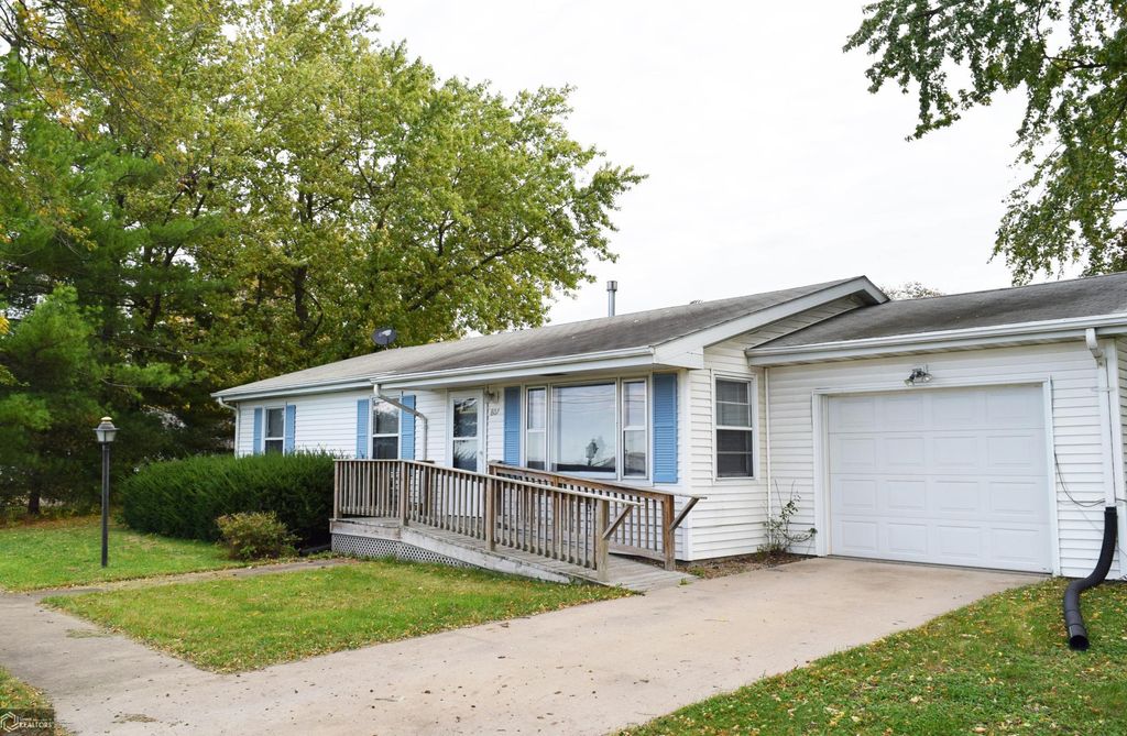 807 N 12th St, Fairfield, IA 52556 Trulia