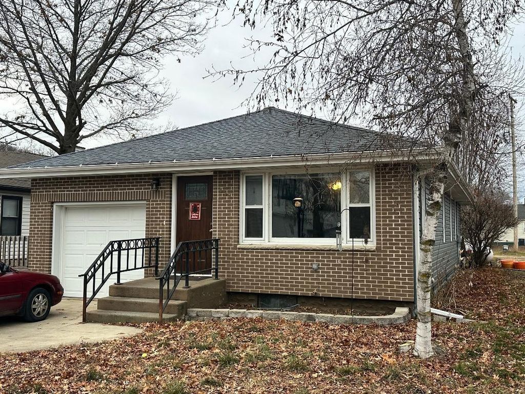 437 1st St NE, New Albin, IA 52160 Trulia