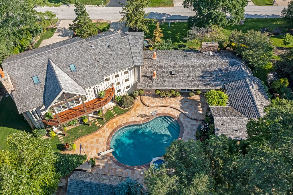 321 60th Ct, Willowbrook, IL 60527 MLS 11493438 Trulia