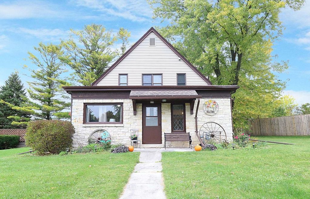 828 Wisconsin STREET, Adell, WI 53001 Trulia
