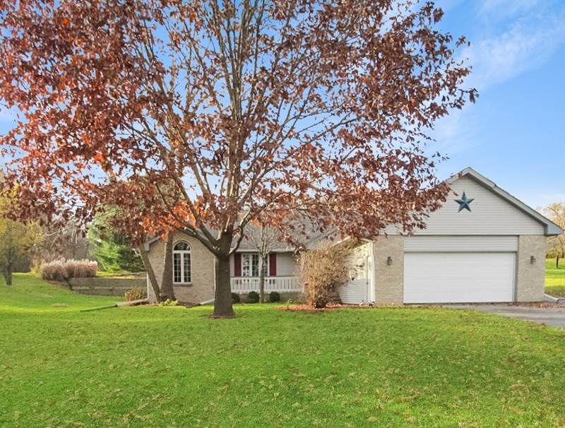 5044 E Preston Wood Ct, Byron, IL 61010 3 Bed, 3 Bath SingleFamily