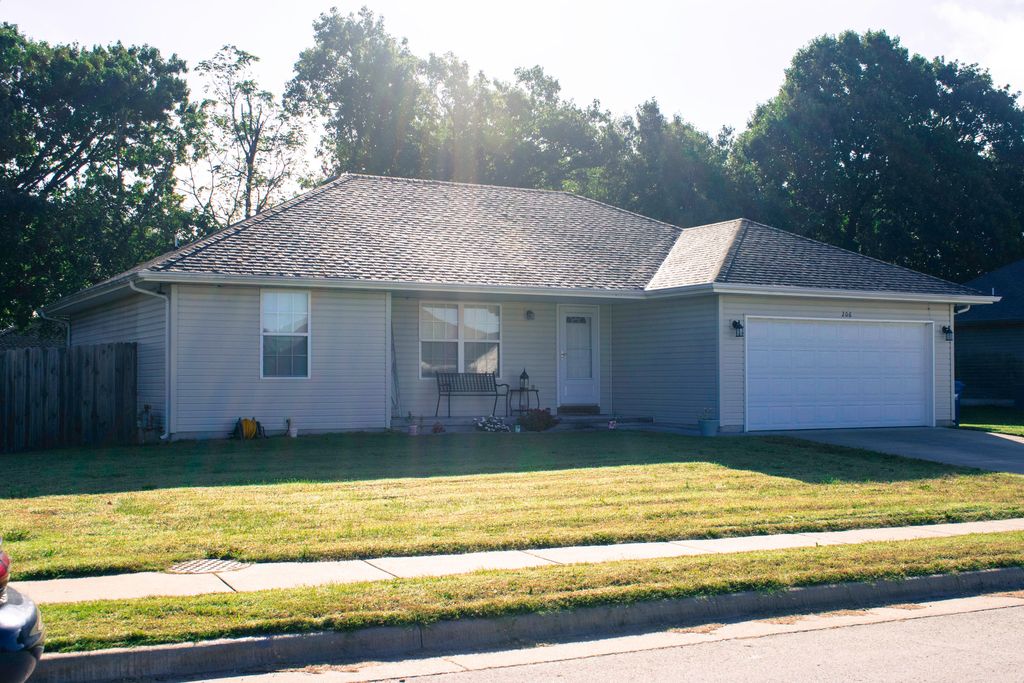 206 Spruce Ave, Clever, MO 65631 Trulia