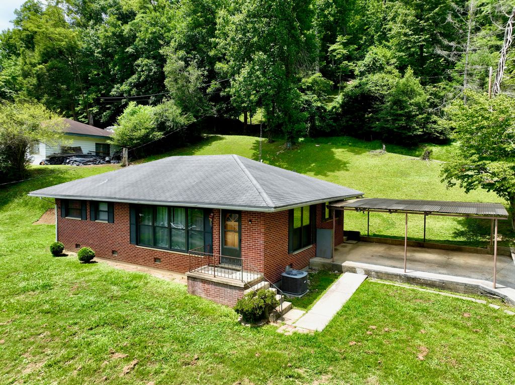 137 Hill St, Gauley Bridge, WV 25085 Trulia