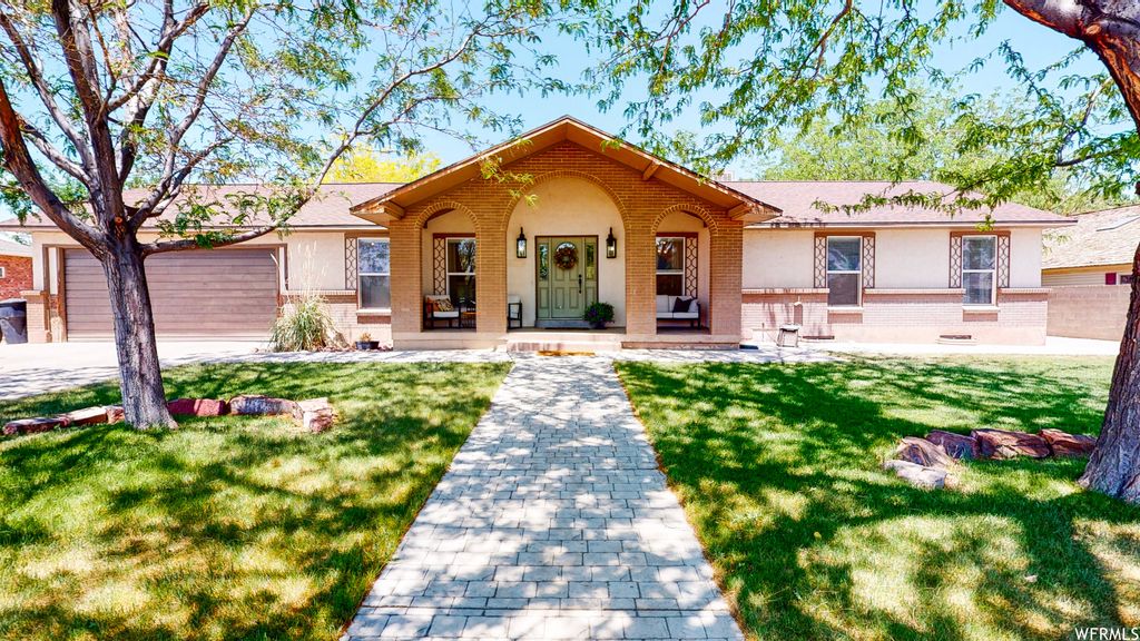 249 E 400 N, Roosevelt, UT 84066