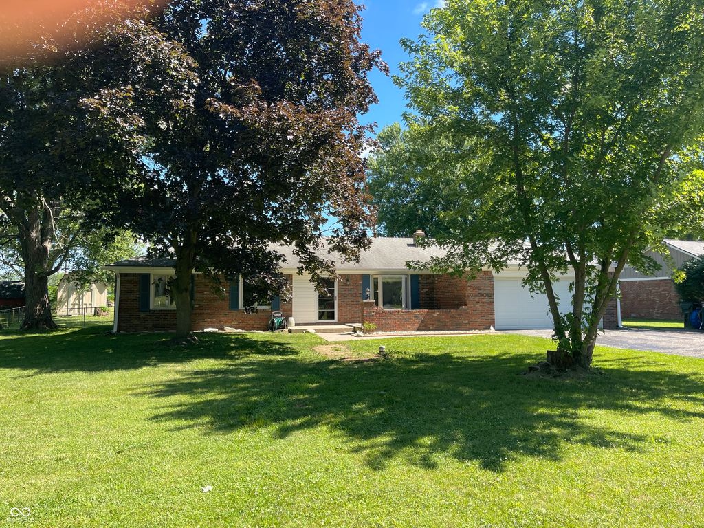 3106 W Sharon Dr, Greenfield, IN 46140 MLS 21988065 Trulia