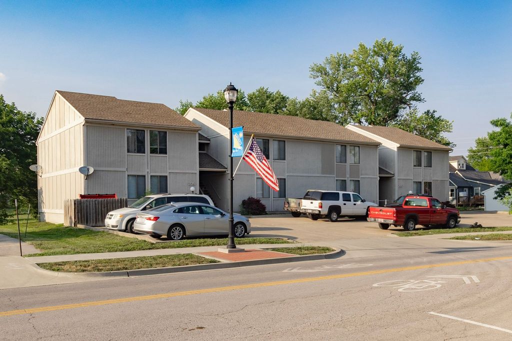 Cedarwood Apartments 208 Smithville, MO Trulia