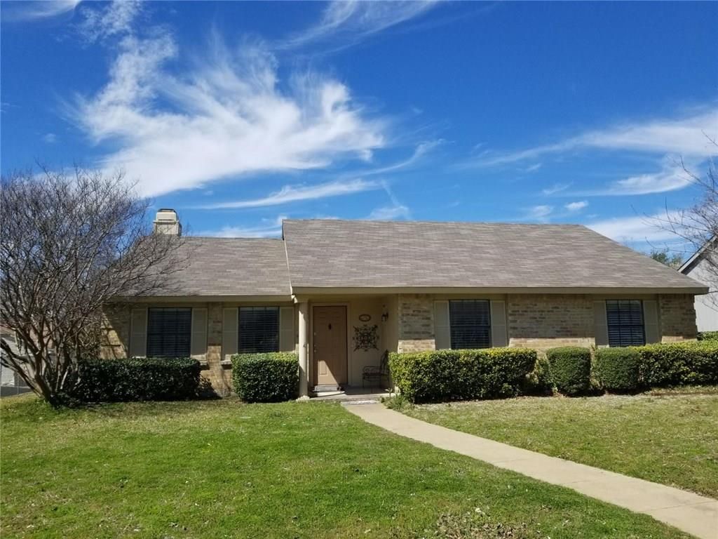 7905 Sloan Cir, Plano, TX - 3 Bed, 2 Bath Single-Family Home - 8 Photos
