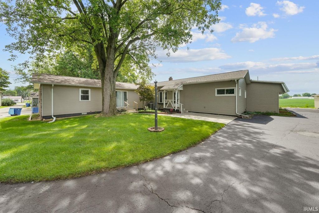 124 W Cherry St, Etna Green, IN 46524 Trulia