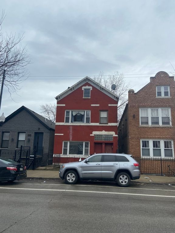 2127 W 18th Pl, Chicago, IL 60608