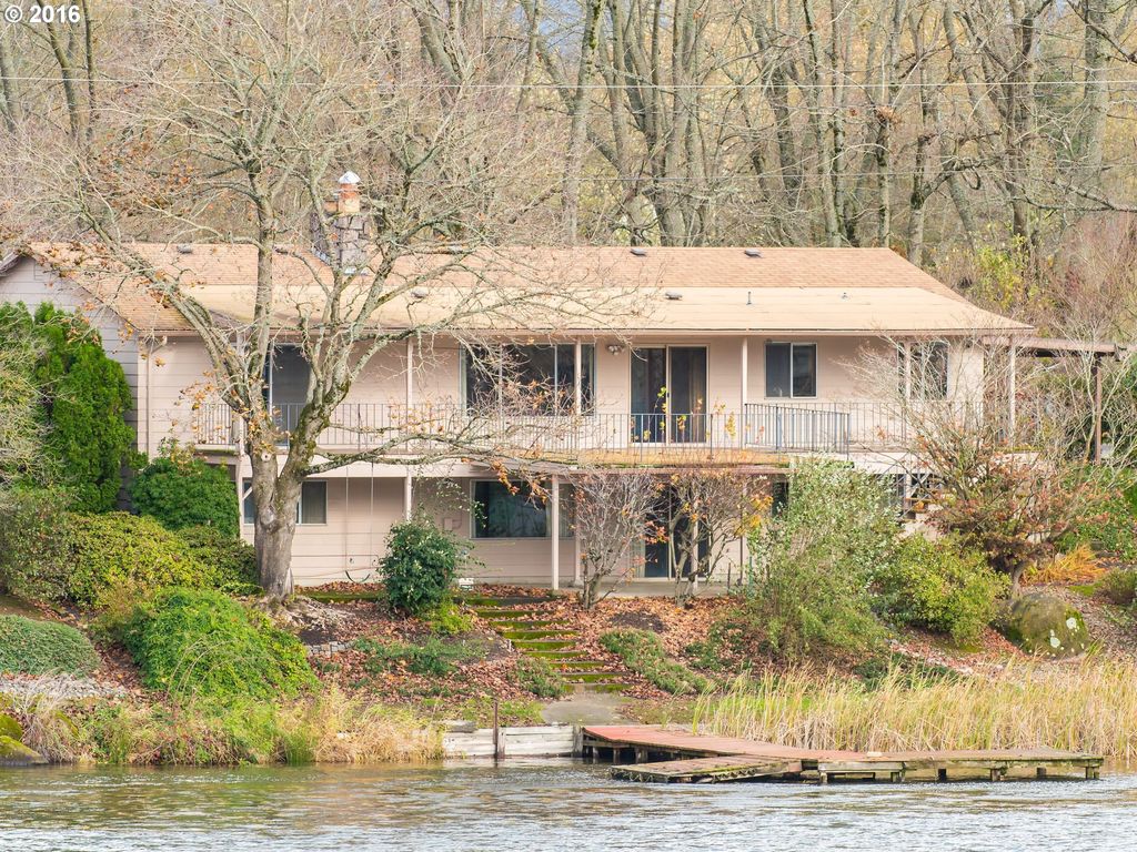 21510 NE Blue Lake Rd, Fairview, OR 4 Bed, 3 Bath SingleFamily Home