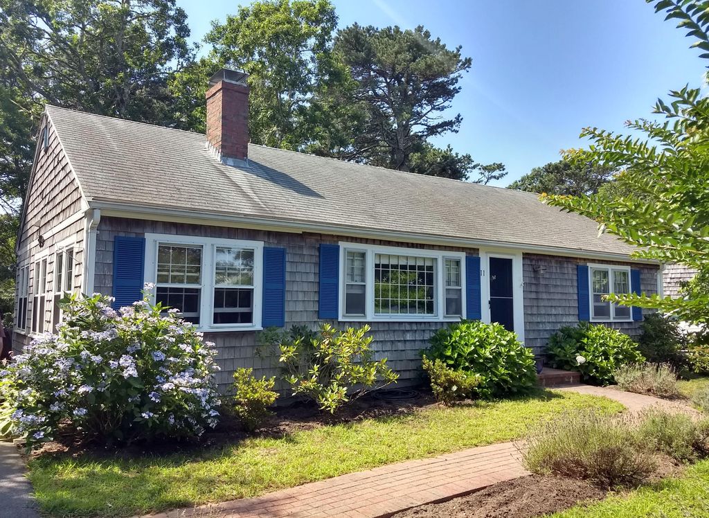11 Sycamore Ln, South Dennis, MA 2 Bed, 2 Bath SingleFamily Home
