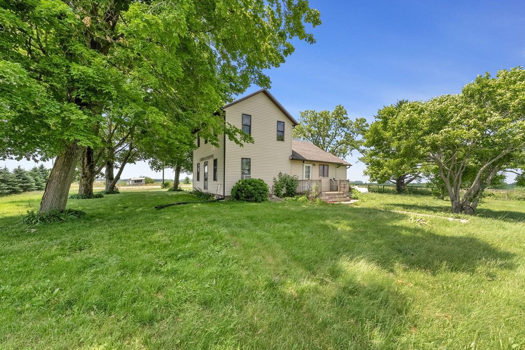 1441 270th St, Letts, IA 52754 SingleFamily Home for Sale MLS 24357