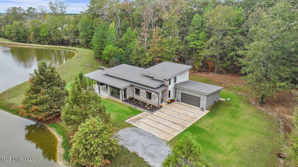 1085 Holly Bush Rd, Brandon, MS 39047 Trulia