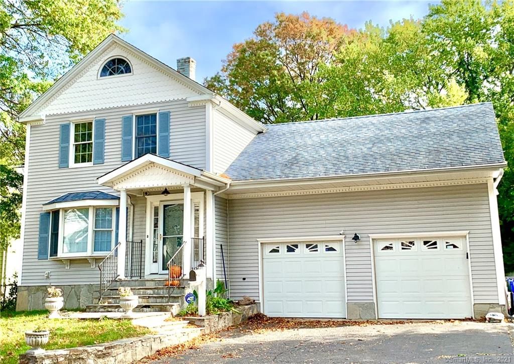 129 York Rd, Fairfield, CT 06825