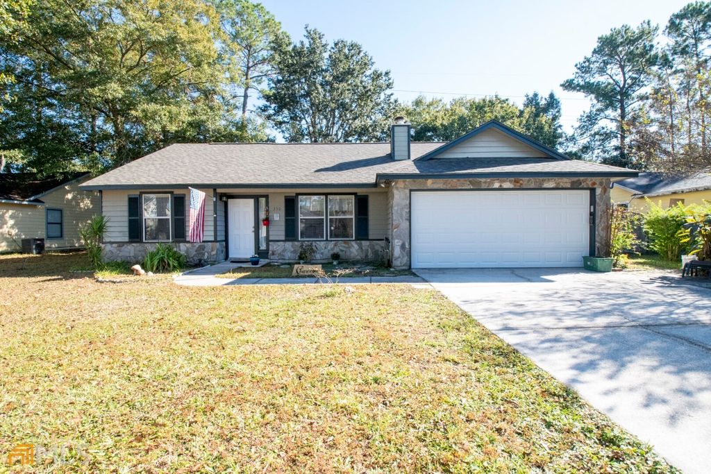 330 McQueen Cir, Saint Marys, GA 31558