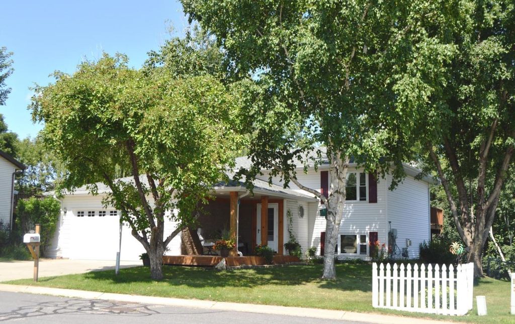 425 8th St SW, Plainview, MN 55964 Trulia