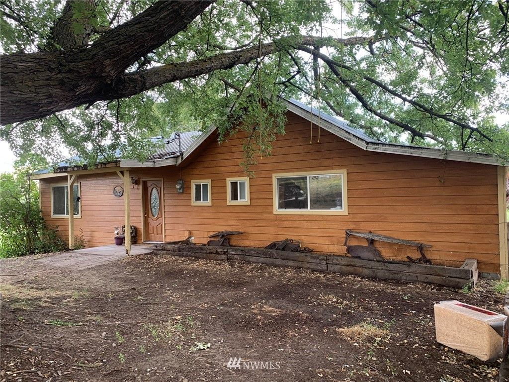 162 Oneil Rd, Oroville, WA 98844