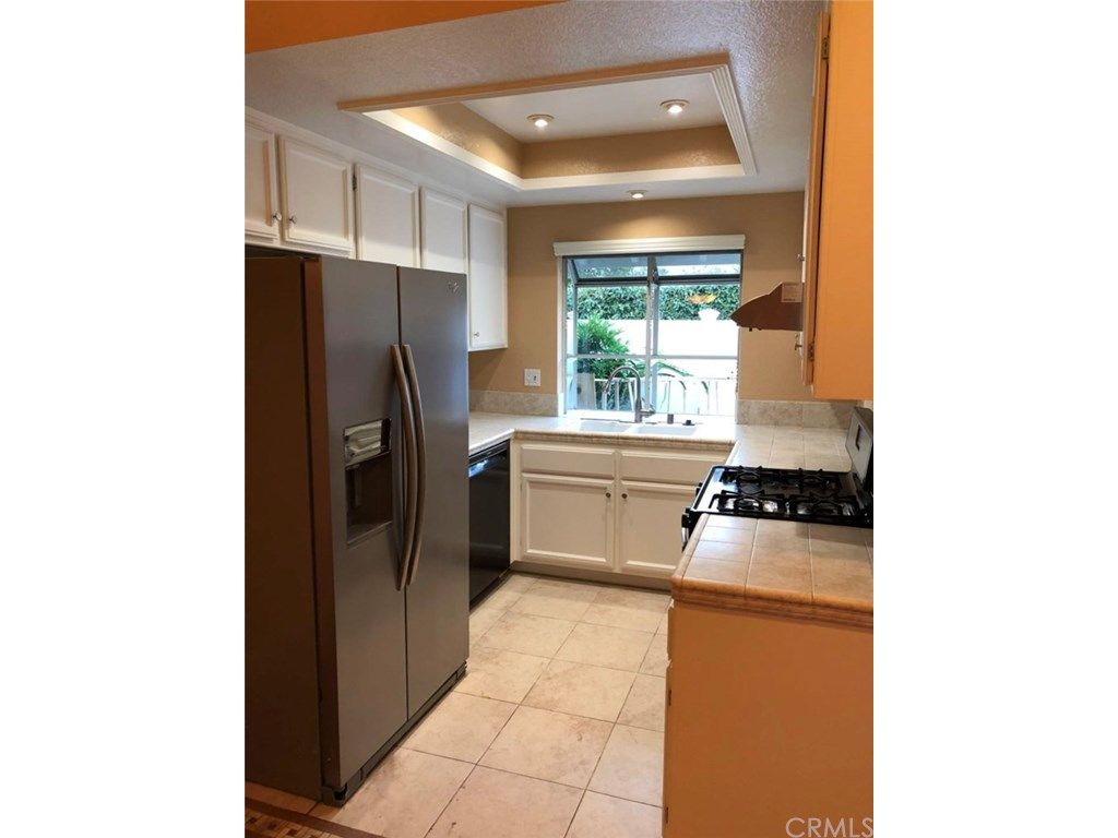 1042 Walnut St #C, Tustin, CA 92780