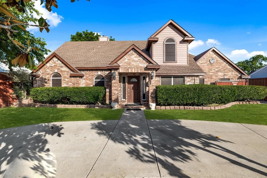 3304 Inwood Rd, Dallas, TX 75235