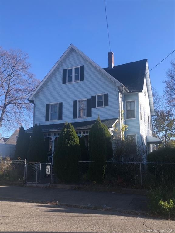 145 Hawkins St, Derby, CT 06418