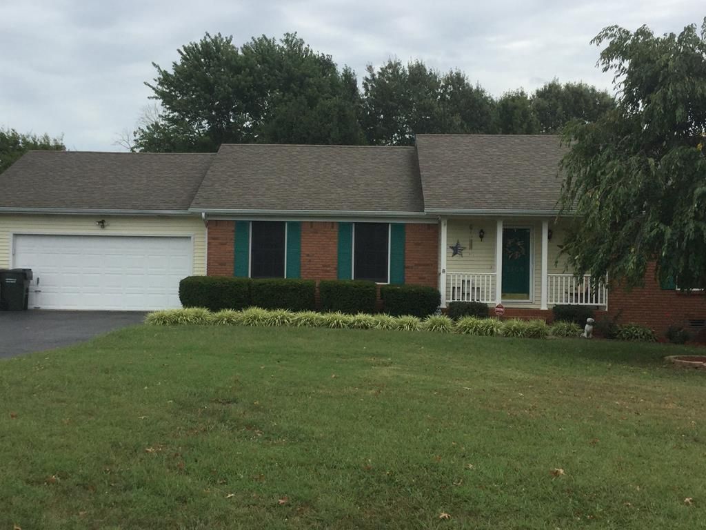 1109 Pin Oak Dr, Hopkinsville, KY 42240 Trulia