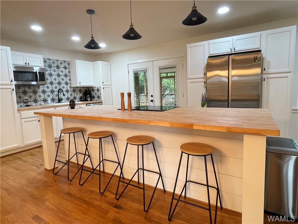 830 Walnut Dr, Tuscaloosa, AL 35405
