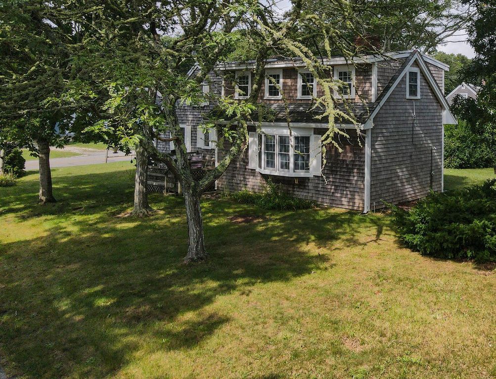 104 Old Town Road, Hyannis, MA 02601