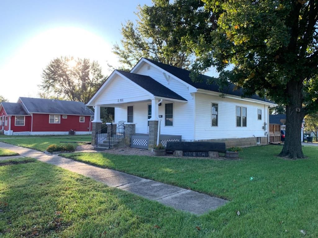 203 Central St, Humboldt, KS 66748 Trulia