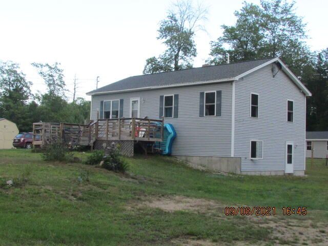 38 Wyatts Way, Oxford, ME 04270