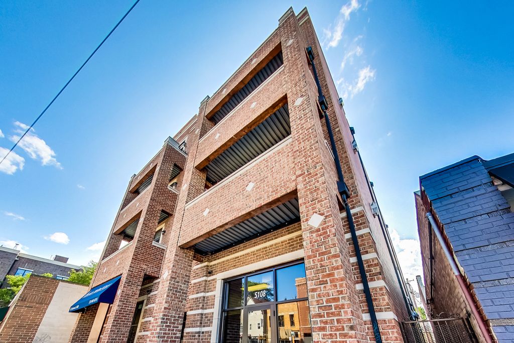 5108 N Lincoln Ave #2N, Chicago, IL 60625