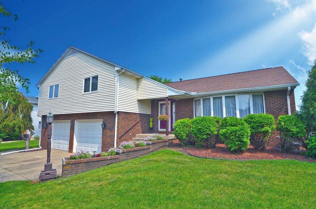 2 Carey Ave, Streator, IL 61364 Trulia