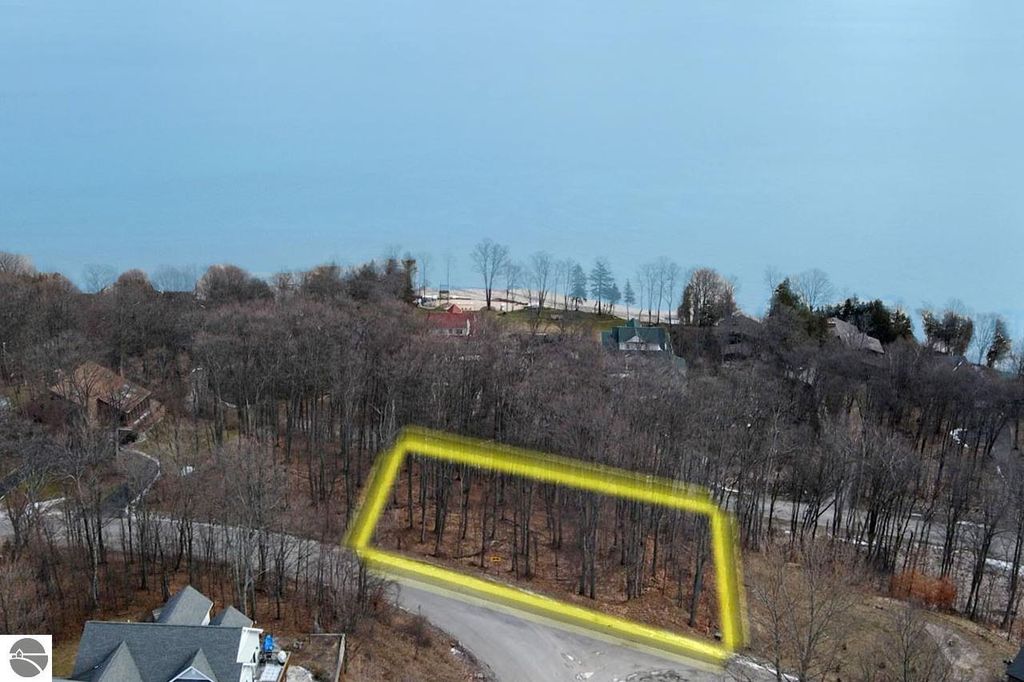 S Bay View Trl, Suttons Bay, MI 49682 Trulia