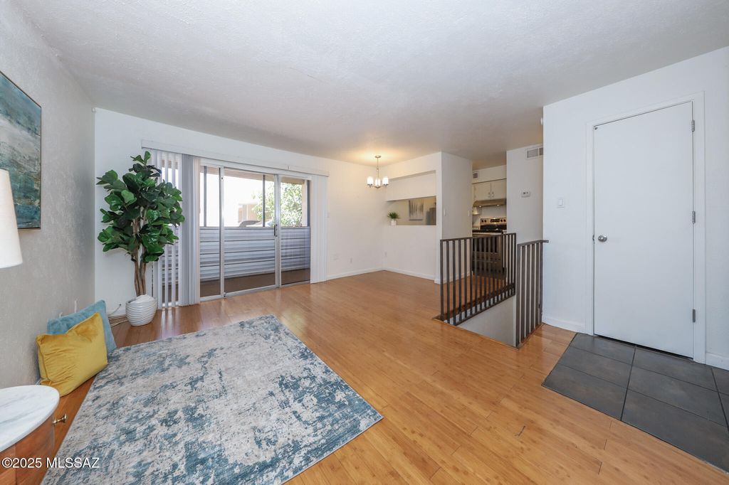 1600 N  Wilmot Rd #175, Tucson, AZ 85712