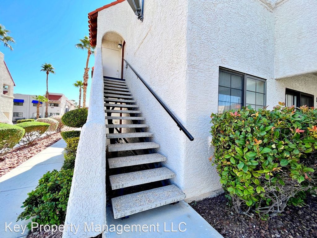 101 Luna Way #204, Las Vegas, NV 89145