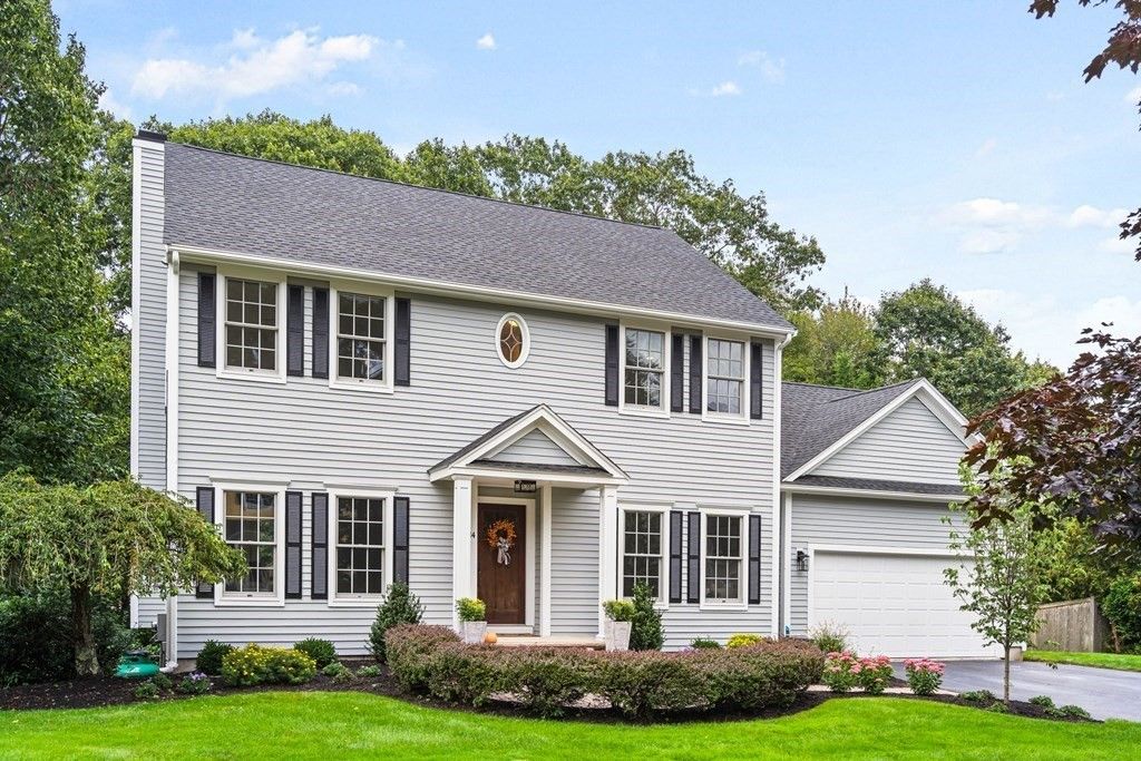 14 Fern St, Beverly, MA 01915