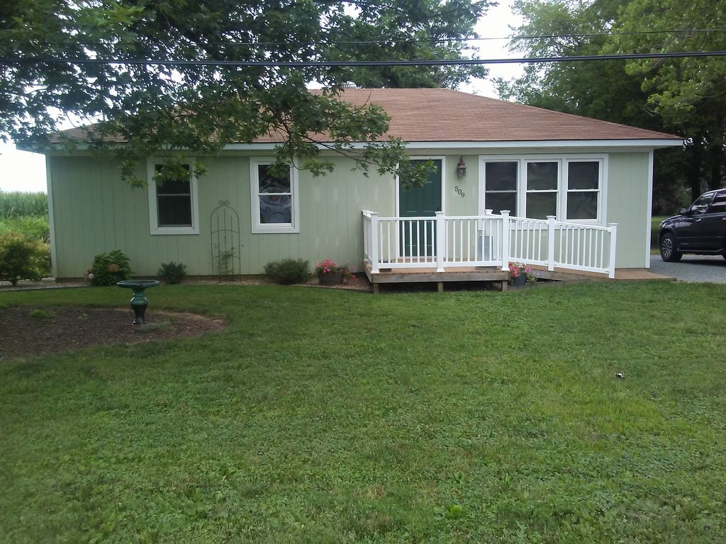 509 Oak St, Crossville, IL 3 Bed, 1 Bath SingleFamily Home 28