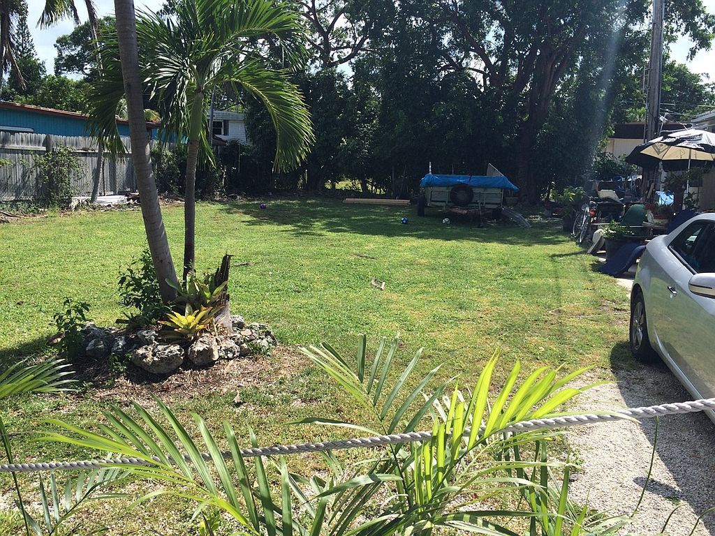 134 1st Ct, Key Largo, FL 33037