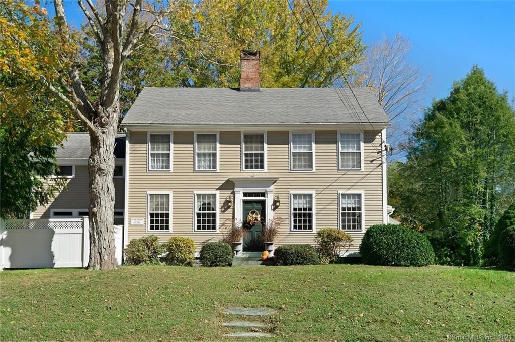 381 Main St, Deep River, CT 06417