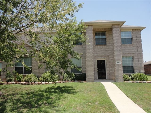 457 Cloverleaf Dr, Lancaster, TX 75146