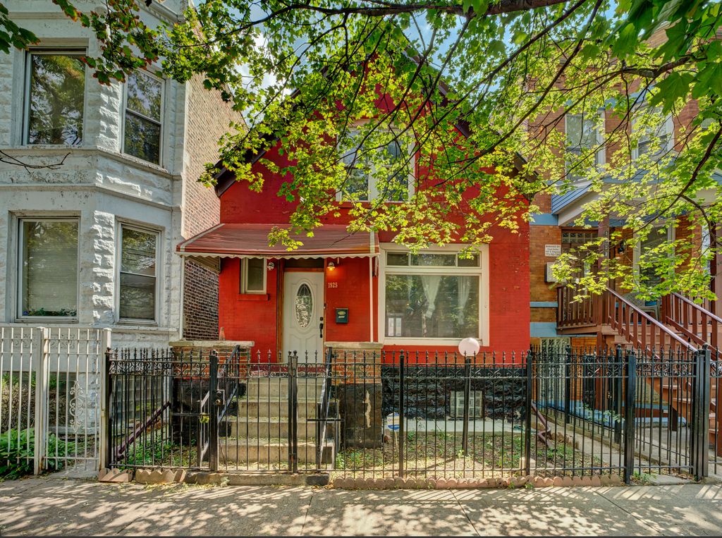 1925 S Ridgeway Ave, Chicago, IL 60623