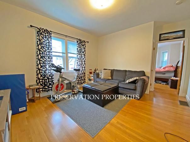 65 Taylor St #1, Waltham, MA 02453