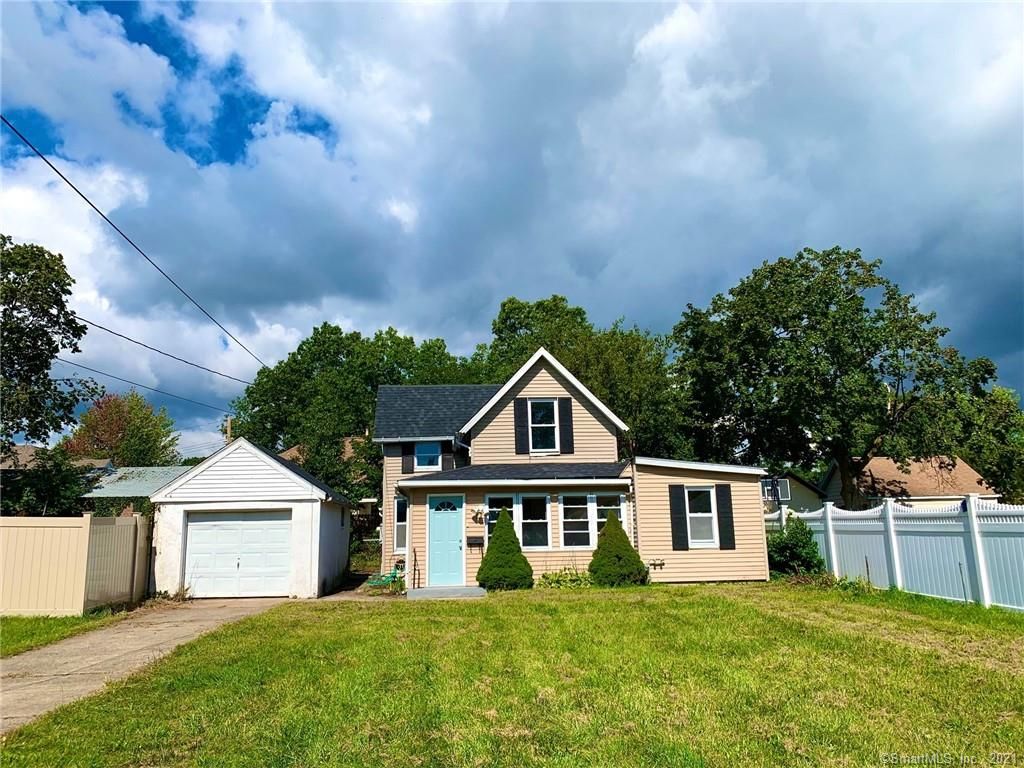 17 Jones St, West Haven, CT 06516