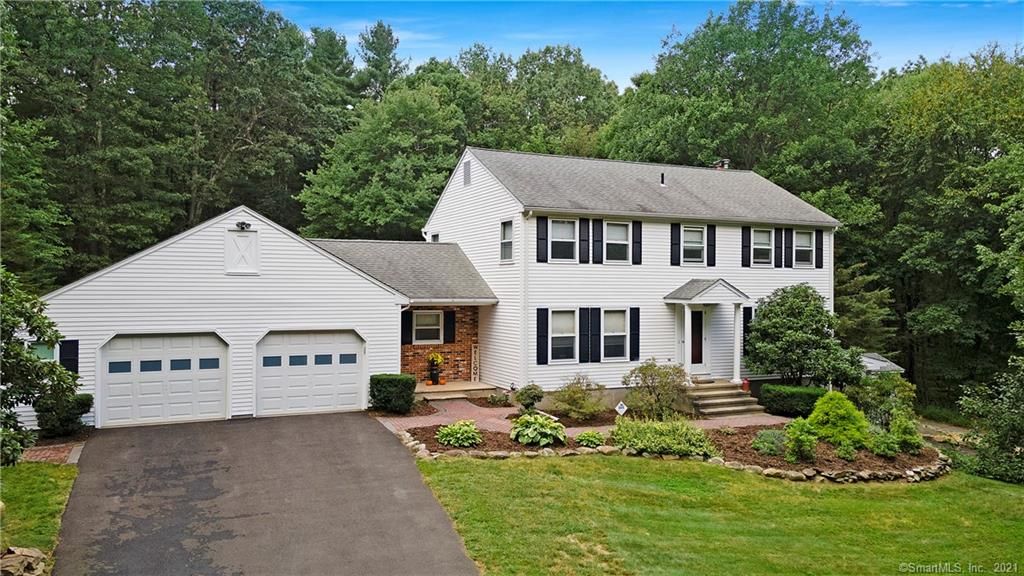 97 Miller Rd, Burlington, CT 06013