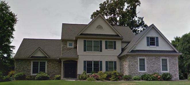 1035 Peggy Dr, Hummelstown, PA 17036