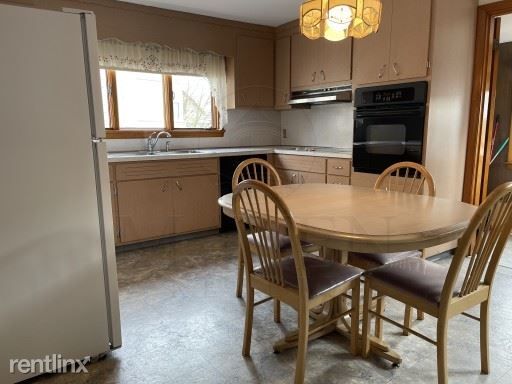 40 Fairmount Ave, Somerville, MA 02144