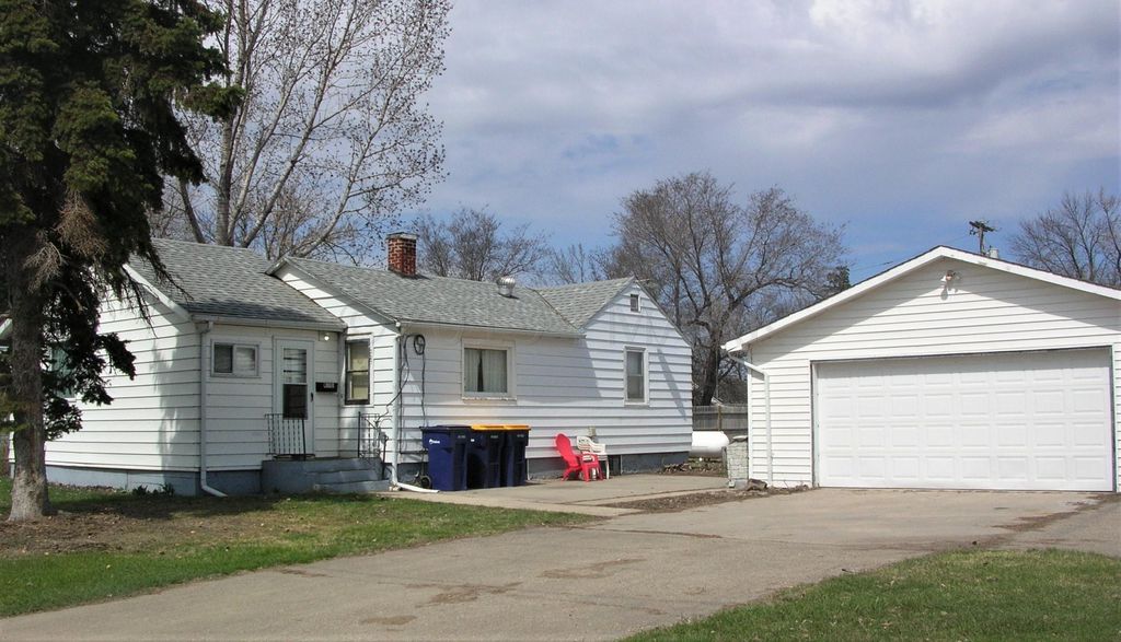 227 Main Ave, Oakes, ND 58474 Trulia