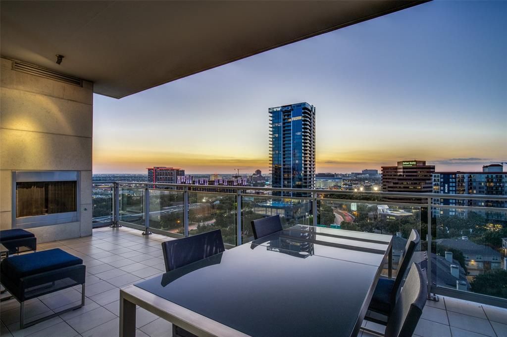 2900 McKinnon St #1205, Dallas, TX 75201