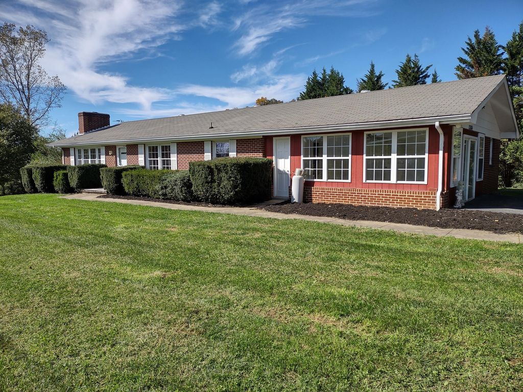 13184 Summit Dr, Meadowview, VA 24361 Trulia