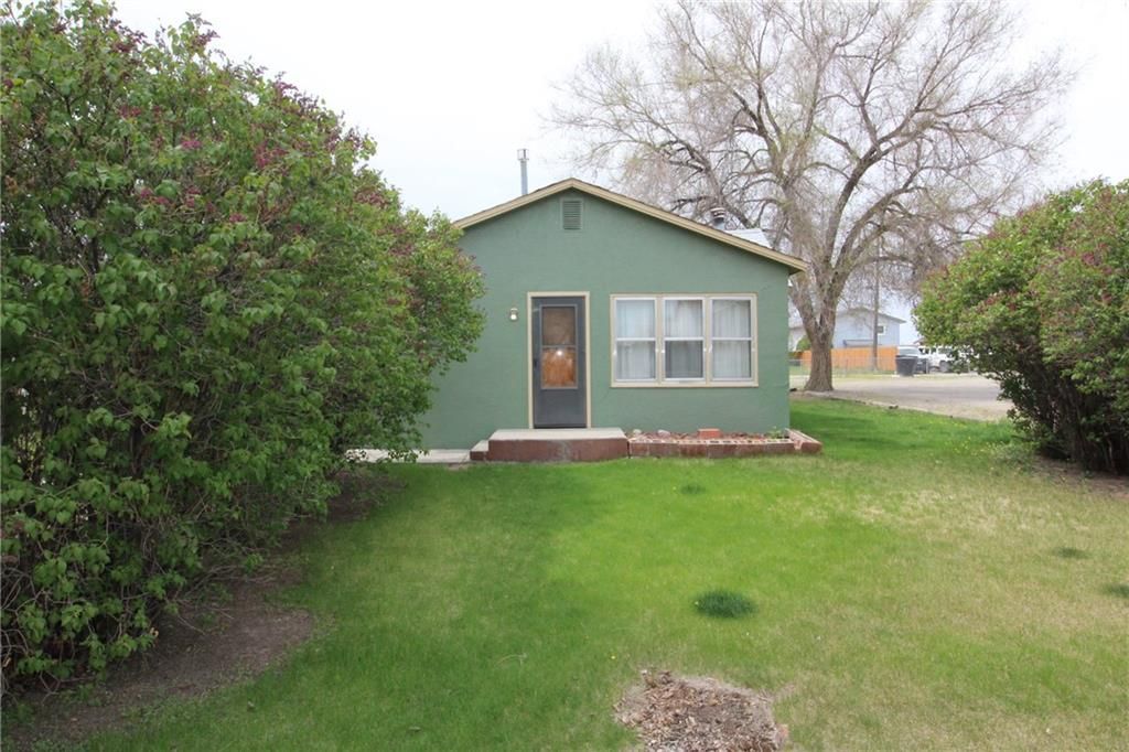 1018 N Cody Ave, Hardin, MT 59034 Trulia